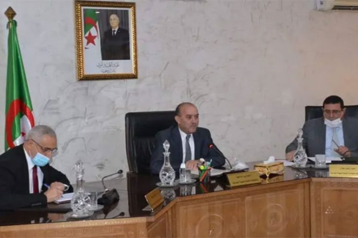 الجزائر