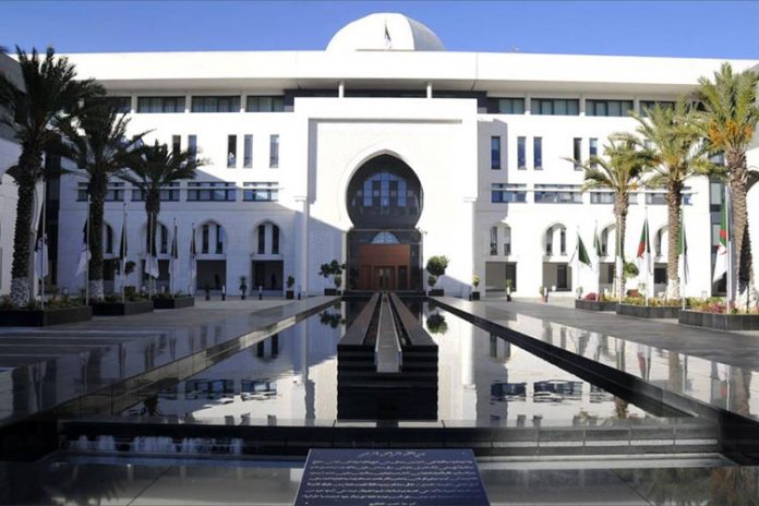 الجزائر