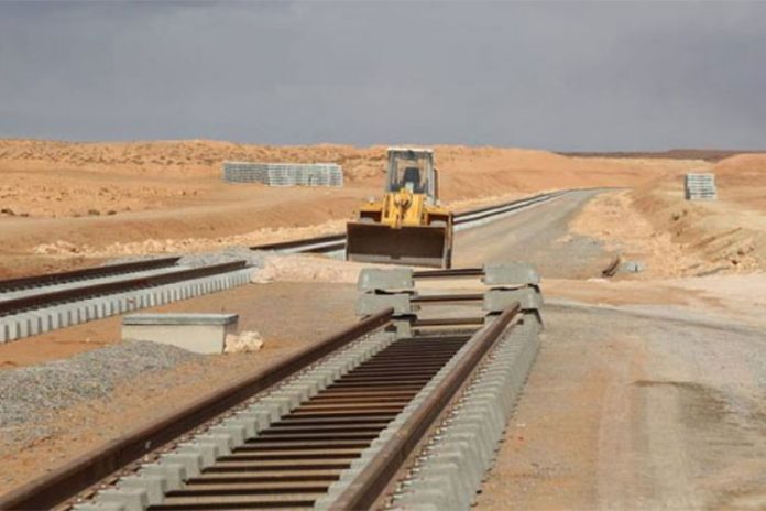 خطوط سكك حديدية