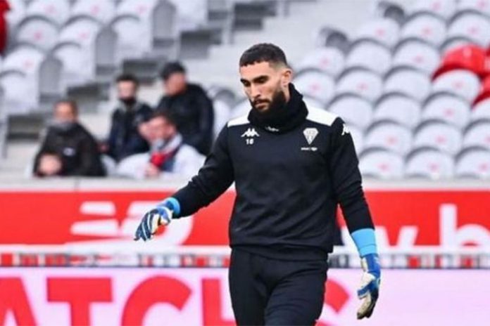 أنتوني ماندريا